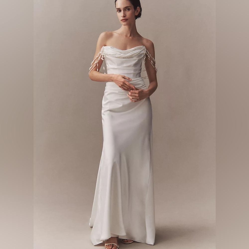 Watters Ivory Satin Gown
Anthropologie 
Needs to be steamed
Excellent condition